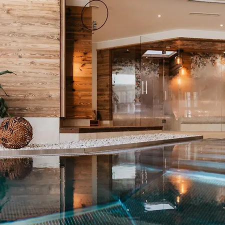 Bergergut Geniesserhotel 4* 아피에슬