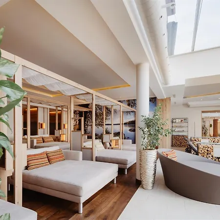 Bergergut Geniesserhotel 酒店 4*