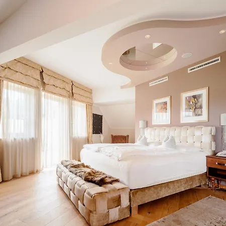 Bergergut Geniesserhotel 호텔 아피에슬