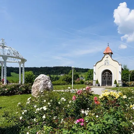 Bergergut Geniesserhotel 4*